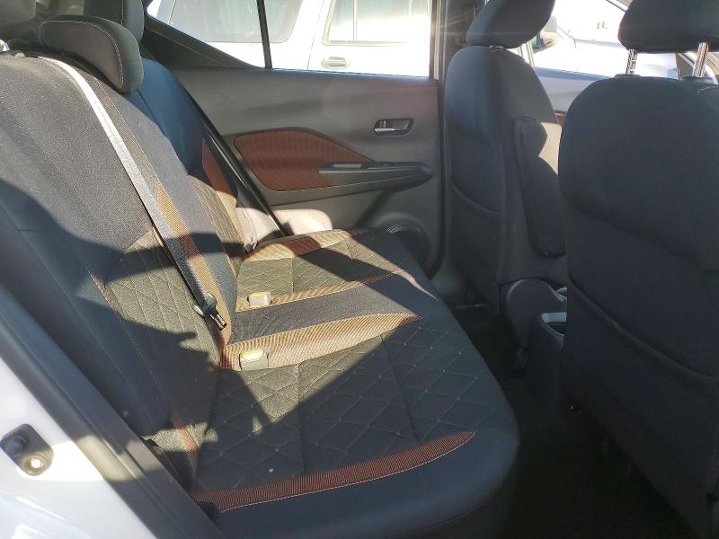 Photo 10 from auction – 2019 NISSAN KICKS with VIN 3N1CP5CU7KL568078
