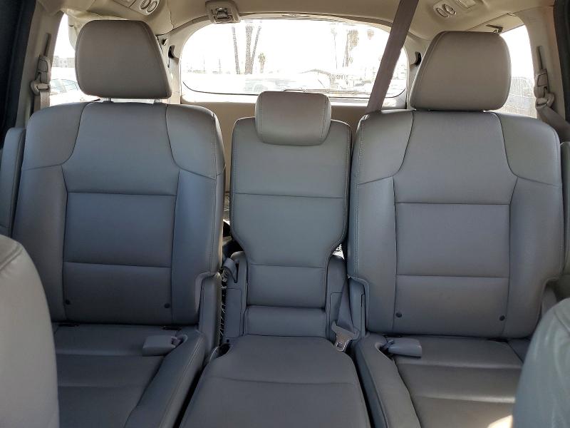 Photo 10 from auction – 2015 HONDA ODYSSEY with VIN 5FNRL5H69FB014123