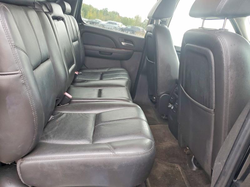 Photo 10 from auction – 2008 CHEVROLET AVALANCHE with VIN 3GNFK123X8G309586