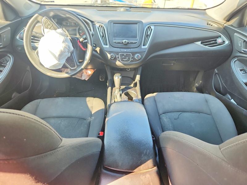 Photo 8 from auction – 2017 CHEVROLET MALIBU with VIN 1G1ZB5STXHF250479