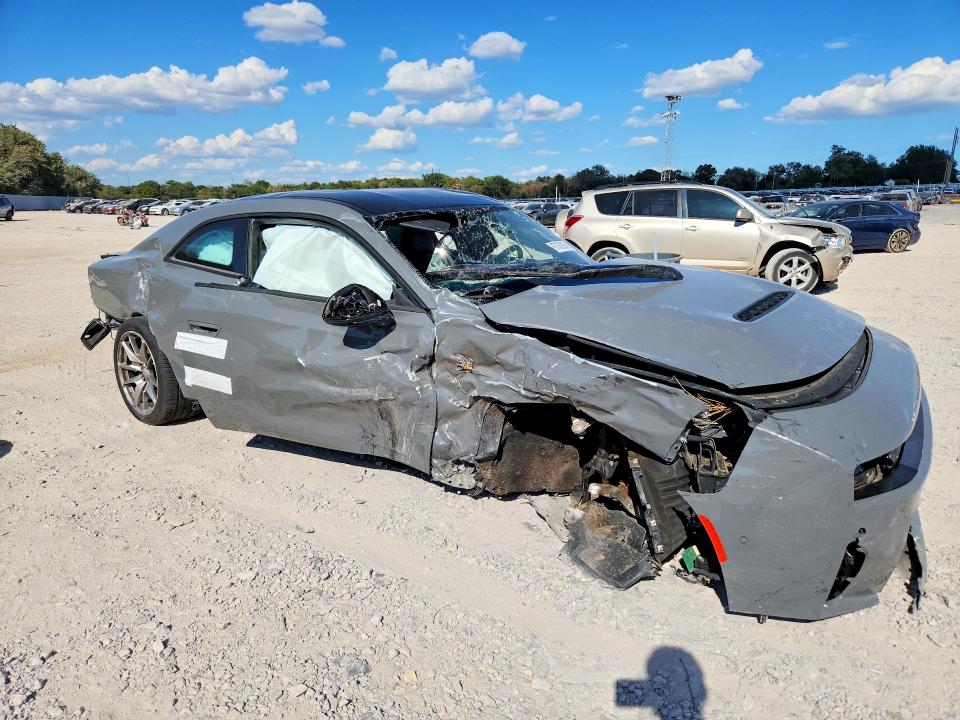 Photo 4 from auction – 2026 DODGE CHARGER with VIN 2C3CDAMP5TR216049