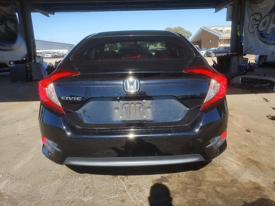 Photo 6 from auction – 2018 HONDA CIVIC with VIN 2HGFC2F54JH523102