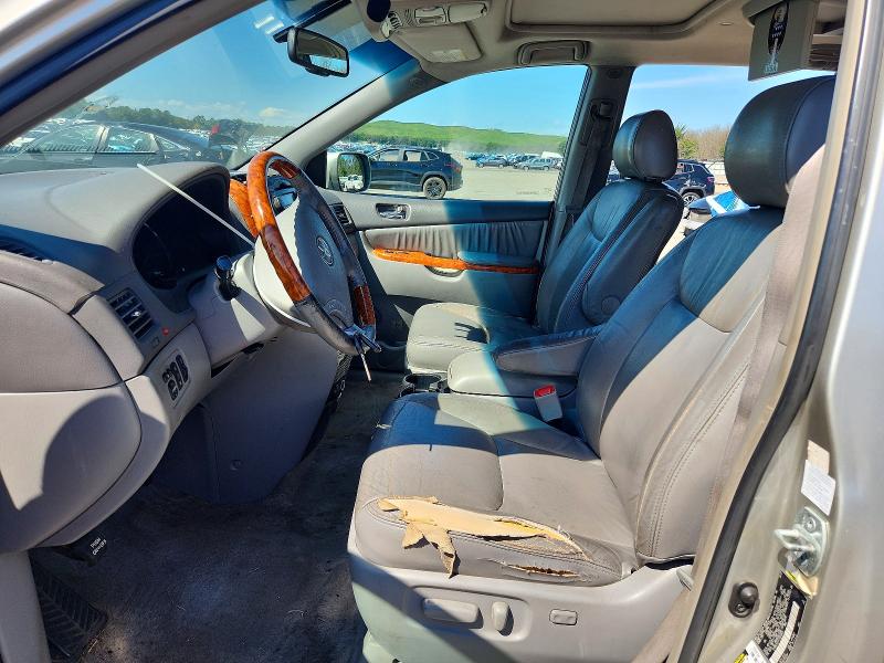 Снимка 7 от търг – 2007 TOYOTA SIENNA с VIN 5TDBK22C47S005831