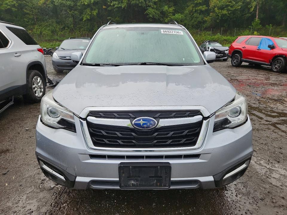 Photo 5 from auction – 2018 SUBARU FORESTER with VIN JF2SJARC2JH453761
