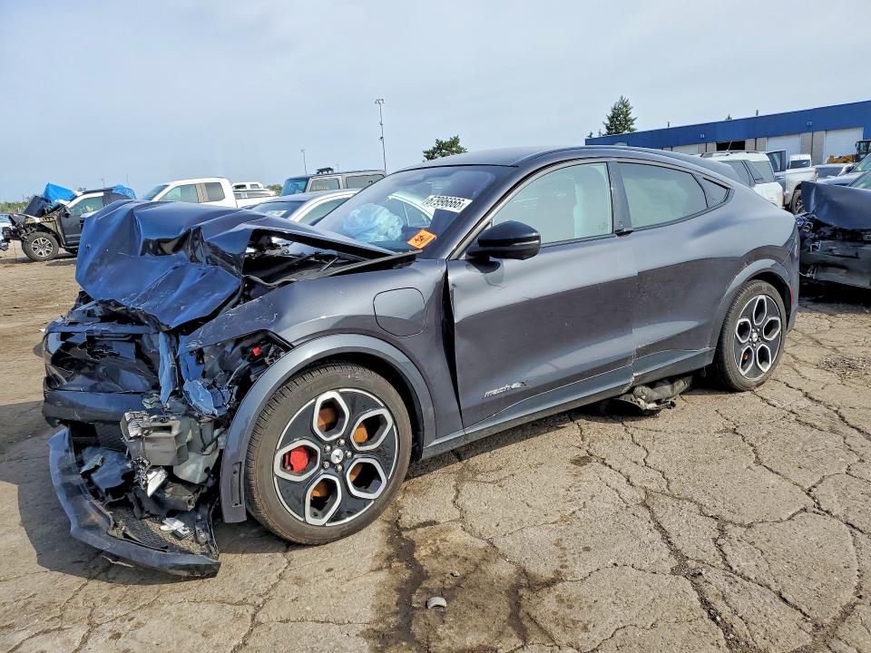 2021 FORD MUSTANG MACH-E - Търг №67996666