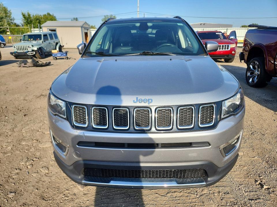Снимка 5 от търг – 2020 JEEP COMPASS с VIN 3C4NJDCB3LT149565