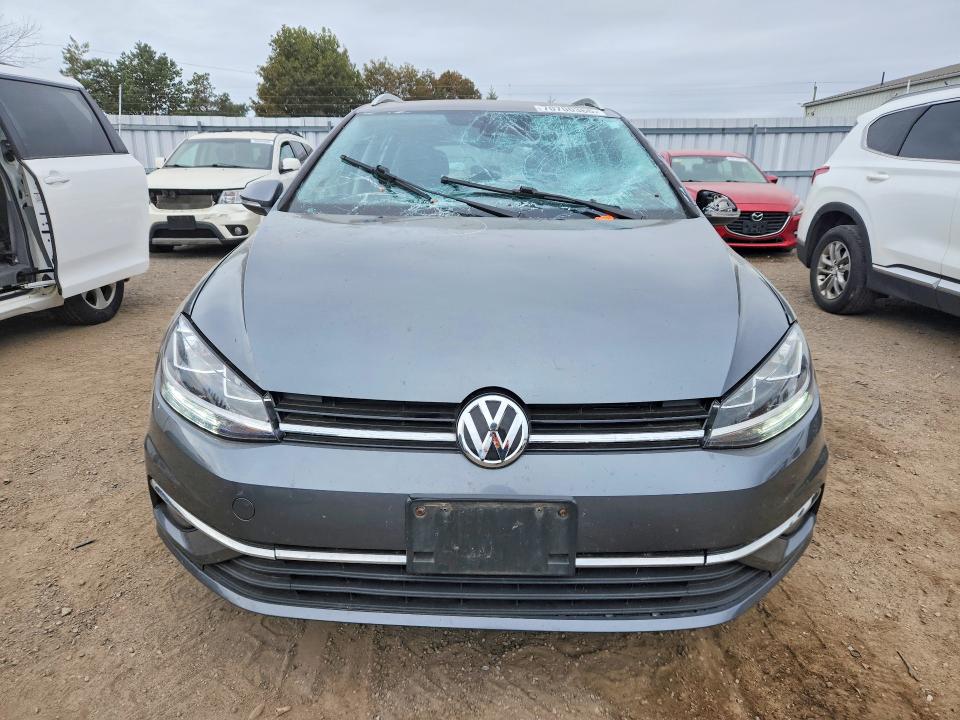 Снимка 5 от търг – 2018 VOLKSWAGEN GOLF SPORTWAGEN с VIN 3VWR17AU9JM761412