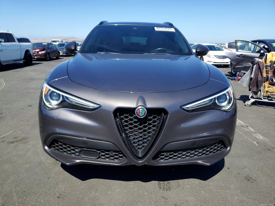 Снимка 5 от търг – 2021 ALFA ROMEO STELVIO с VIN ZASPAKBNXM7D16073