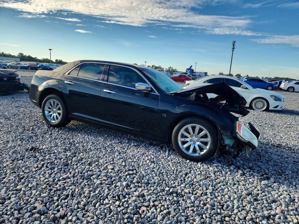 Photo 4 from auction – 2012 CHRYSLER 300C with VIN 2C3CCAET3CH160844