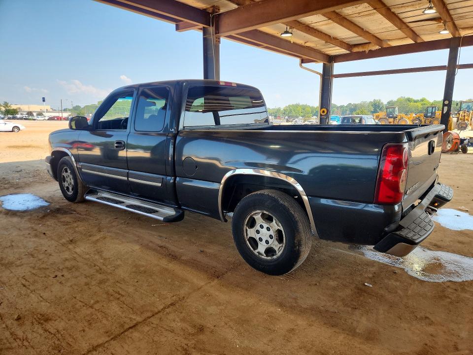 Photo 2 from auction – 2003 CHEVROLET SILVERADO with VIN 2GCEC19V031276883