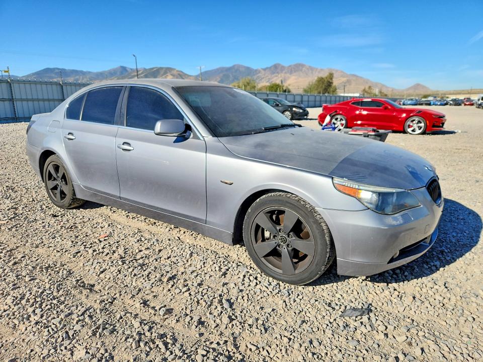 Photo 4 from auction – 2006 BMW 525 with VIN WBANF33516CB86829