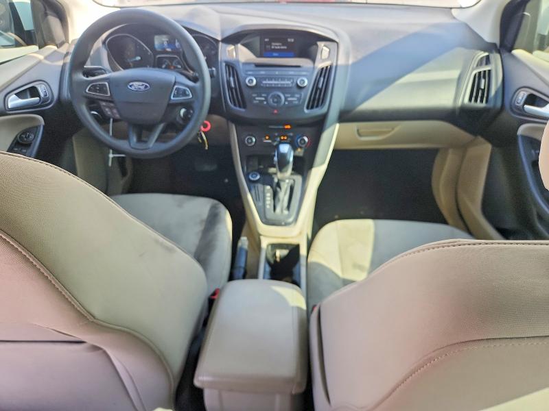 Photo 8 from auction – 2015 FORD FOCUS with VIN 1FADP3F20FL250407