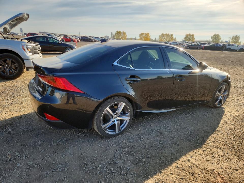 صورة رقم 3 من المزاد - 2017 LEXUS IS مع VIN JTHCE1D25H5013971