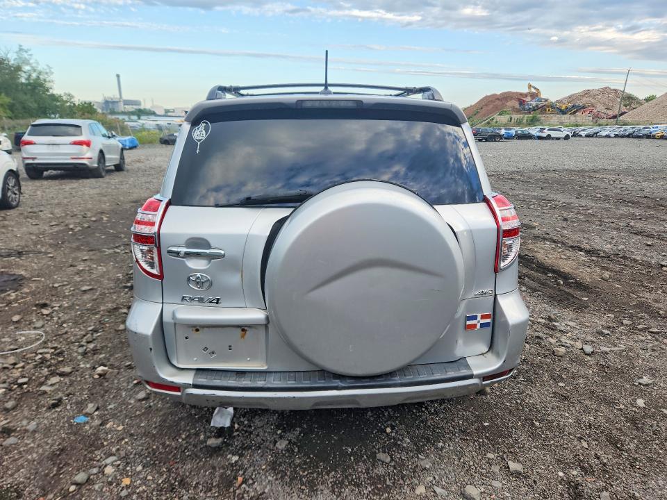 Photo 6 from auction – 2011 TOYOTA RAV4 with VIN 2T3BF4DV8BW104514
