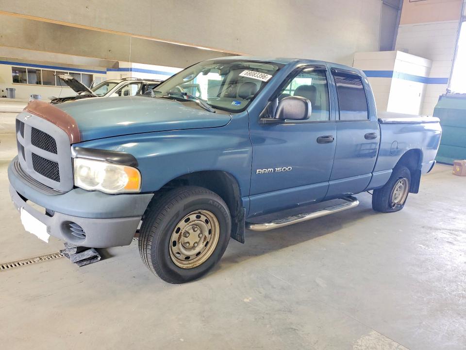 DODGE RAM 2005 مع رقم تعريف المركبة 1D7HU18N35J549129 - صورة من المزاد