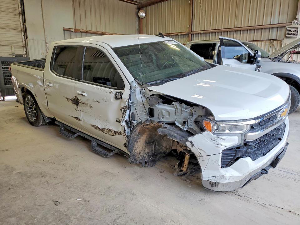 Photo 4 from auction – 2026 CHEVROLET SILVERADO with VIN 2GCUKDED8T1165513