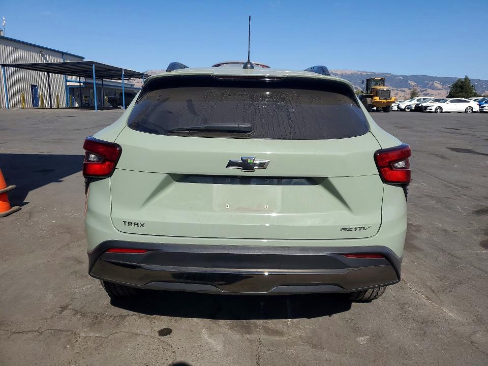 Photo 6 from auction – 2024 CHEVROLET TRAX with VIN KL77LKE26RC100057