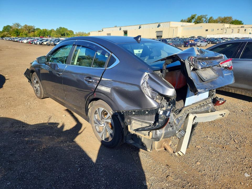 Photo 2 from auction – 2021 SUBARU LEGACY with VIN 4S3BWAF63M3002385