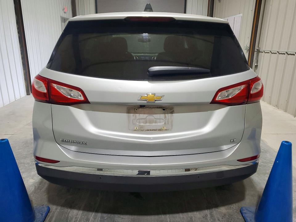 Photo 6 from auction – 2019 CHEVROLET EQUINOX with VIN 2GNAXJEVXK6276200