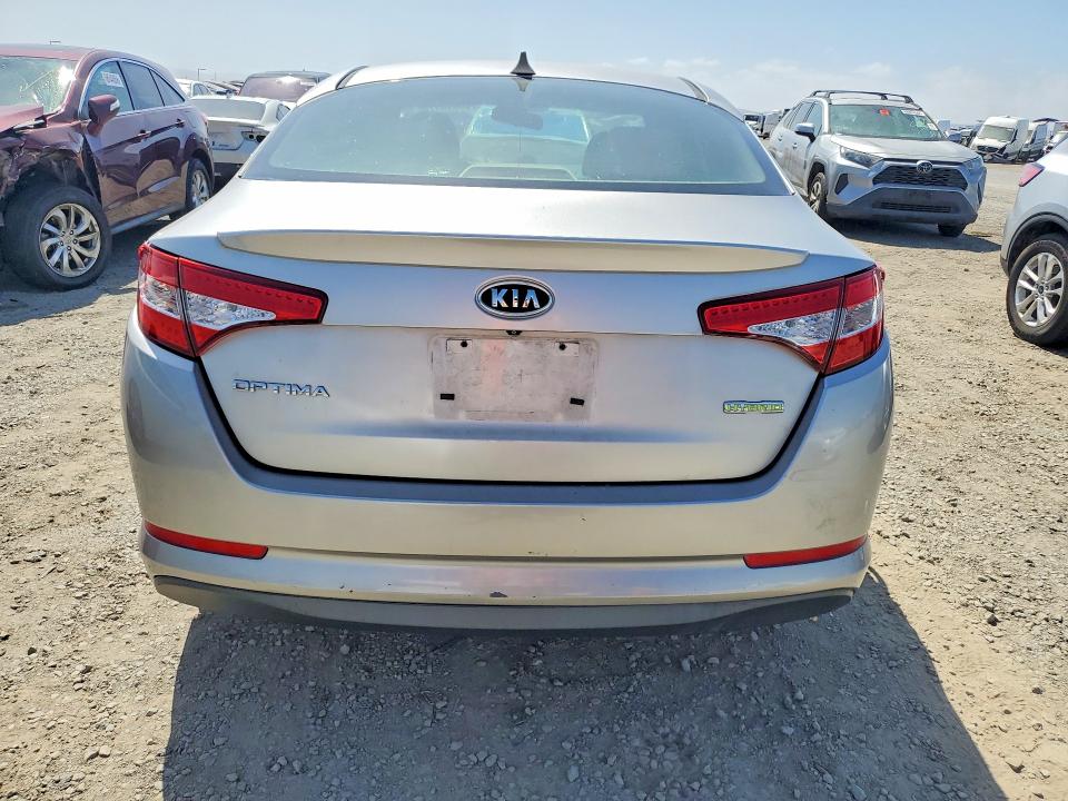 Photo 6 from auction – 2011 KIA OPTIMA HYBRID with VIN KNAGM4AD0B5008758