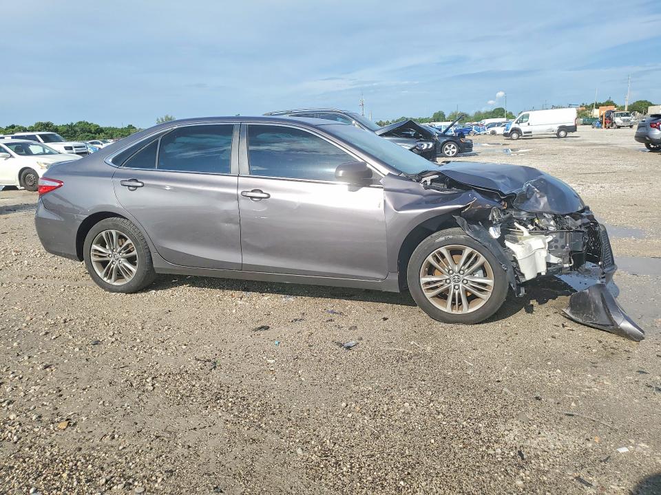 Photo 4 from auction – 2015 TOYOTA CAMRY with VIN 4T1BF1FK6FU103989