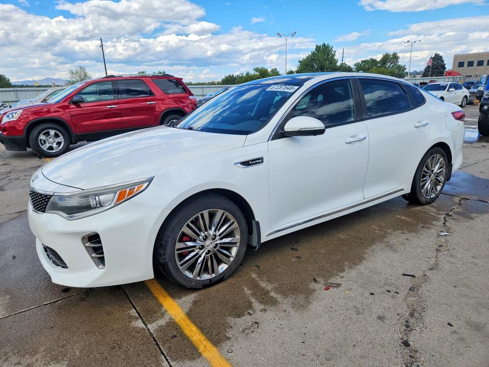 Foto 1 de la subasta – 2016 KIA OPTIMA con VIN 5XXGV4L29GG080461