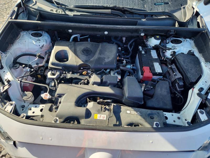 Zdjęcie 11 z aukcji – 2024 TOYOTA RAV4 z VIN 2T3F1RFV8RC435616