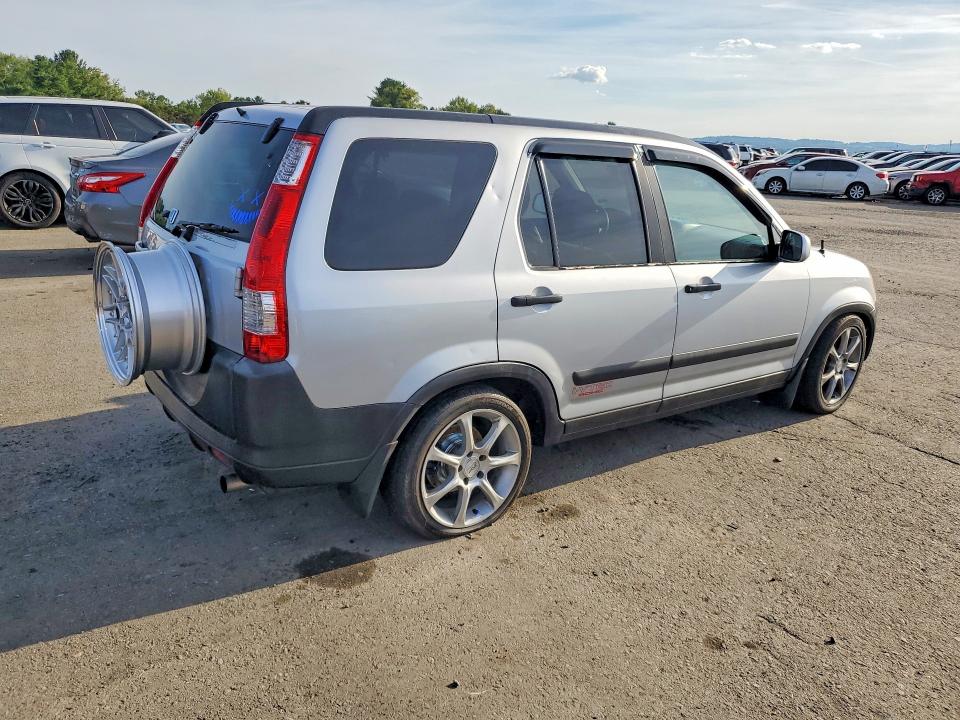 Photo 3 from auction – 2002 HONDA CR-V with VIN SHSRD78842U005603