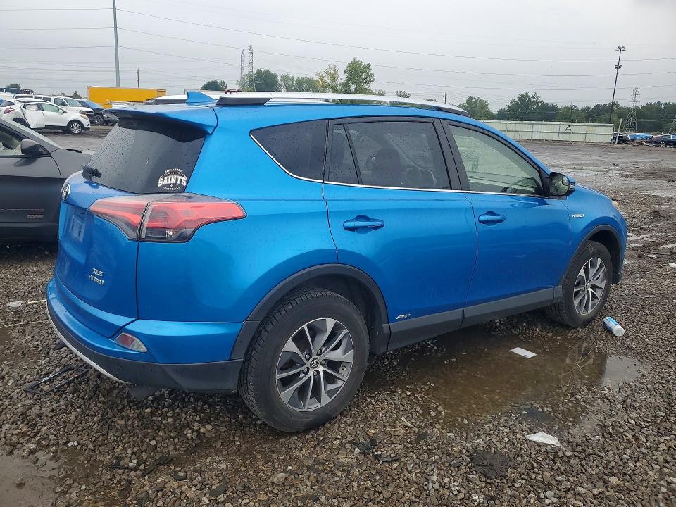 Photo 3 from auction – 2016 TOYOTA RAV4 HV with VIN JTMRJREV7GD049082