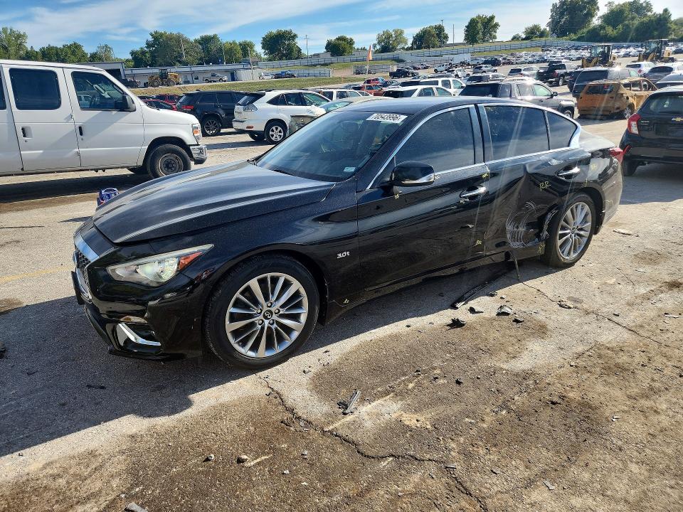 Снимка 1 от търг – 2018 INFINITI Q50 с VIN JN1EV7AR5JM610440