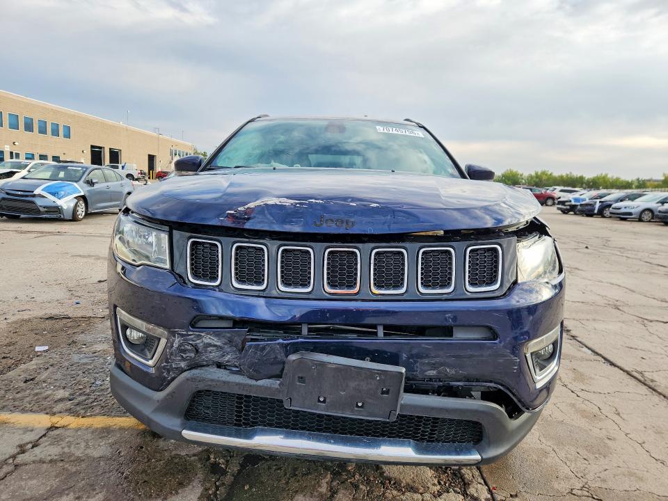 Photo 5 from auction – 2018 JEEP COMPASS with VIN 3C4NJDCBXJT231600