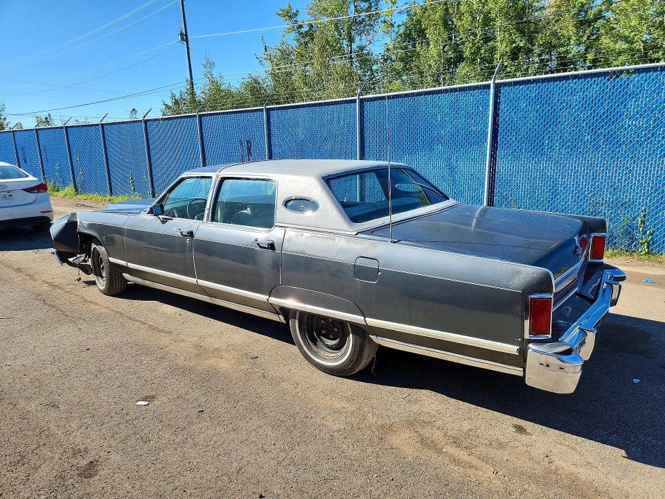 Photo 2 from auction – 1977 LINCOLN CONTINENTAL with VIN 7Y82A873330