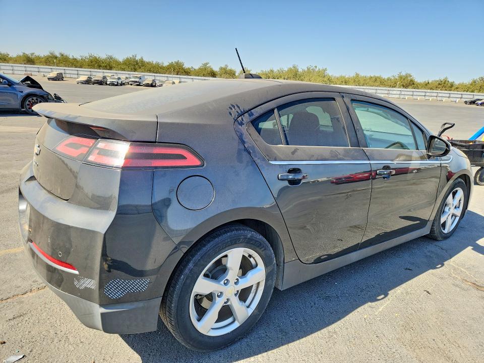 Снимка 3 от търг – 2015 CHEVROLET VOLT с VIN 1G1RD6E44FU128293