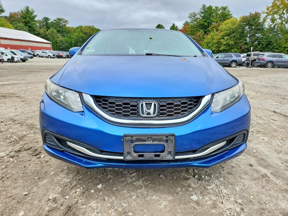 Photo 5 from auction – 2013 HONDA CIVIC with VIN 2HGFB2F58DH585500