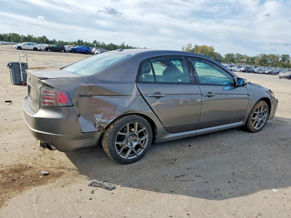 Zdjęcie 3 z aukcji – 2008 ACURA TL z VIN 19UUA765X8A032777