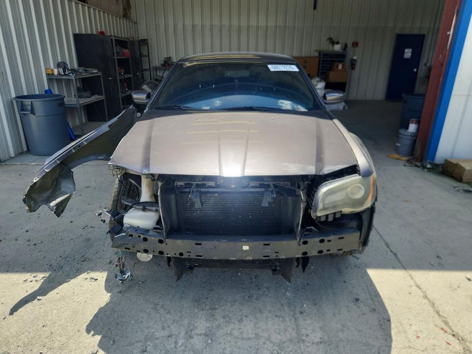 Photo 5 from auction – 2013 CHRYSLER 300 with VIN 2C3CCAAG2DH553115