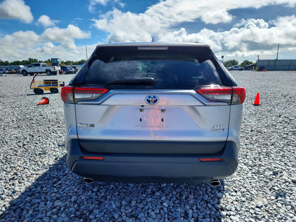 Foto 6 de la subasta – 2024 TOYOTA RAV4 con VIN JTMB6RFV0RD122698