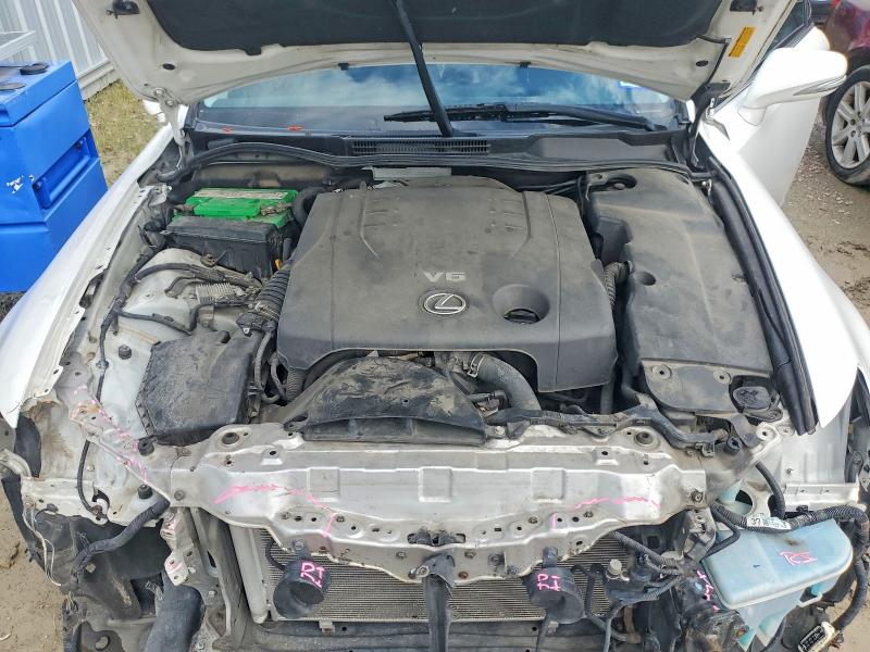Photo 11 from auction – 2012 LEXUS IS with VIN JTHCF5C21C5059506