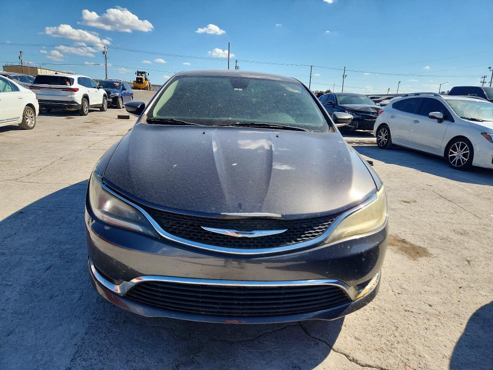 Photo 5 from auction – 2016 CHRYSLER 200 with VIN 1C3CCCAB4GN120391