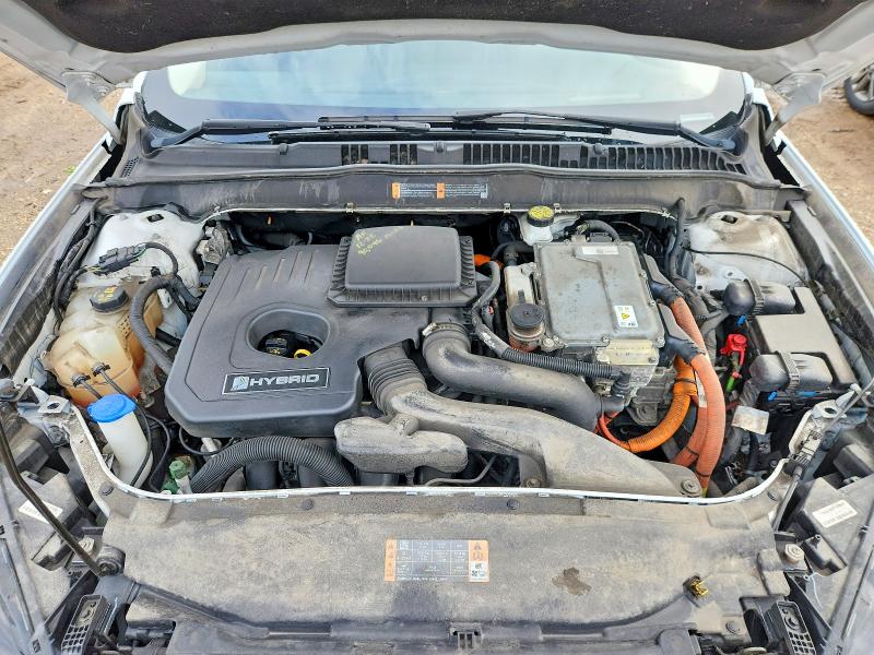 Photo 11 from auction – 2018 FORD FUSION with VIN 3FA6P0LU7JR172067