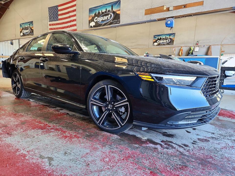 Снимка 4 от търг – 2026 HONDA ACCORD с VIN 1HGCY2F56TA047750