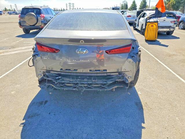 Снимка 6 от търг – 2019 HYUNDAI ELANTRA с VIN 5NPD74LF7KH457494