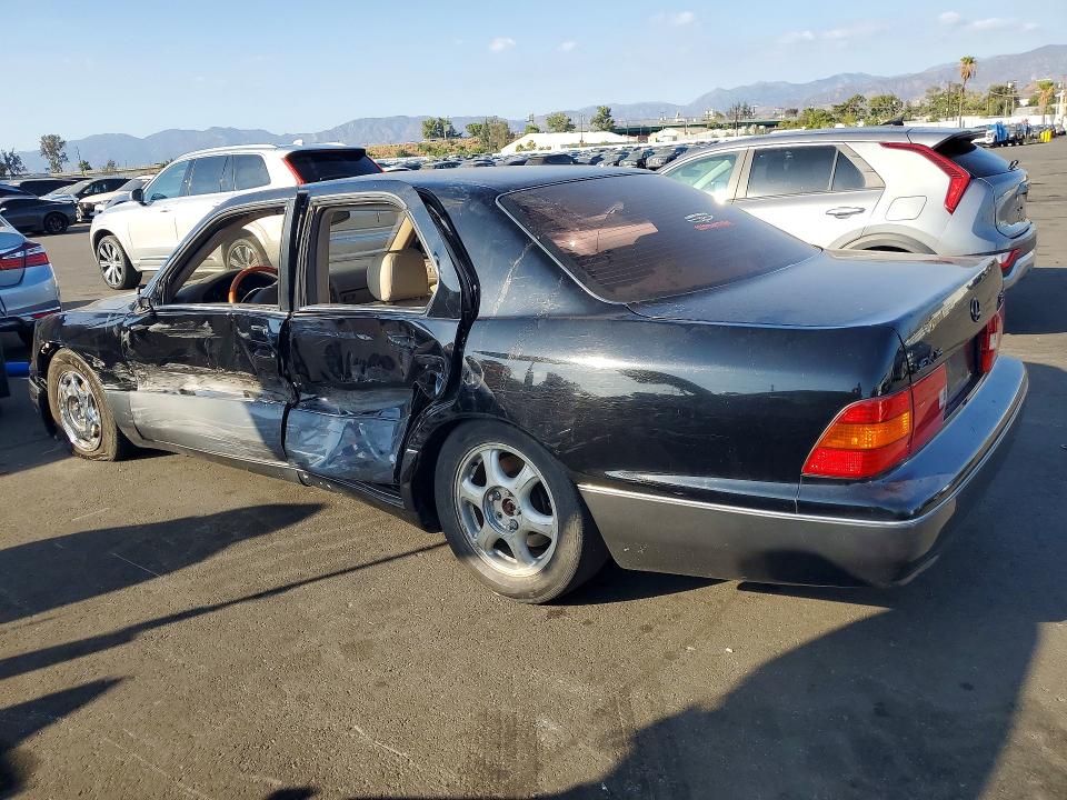 Фото 2 с аукциона – 1999 LEXUS LS с VIN JT8BH28F3X0152191