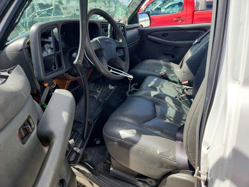 Photo 7 from auction – 2004 GMC SIERRA with VIN 1GTHC24U14E328717