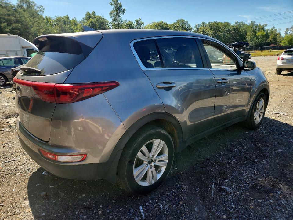 Photo 3 from auction – 2017 KIA SPORTAGE with VIN KNDPMCAC8H7139230