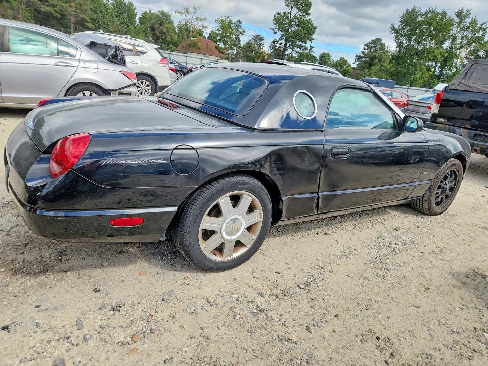Фото 3 с аукциона – 2004 FORD THUNDERBIRD с VIN 1FAHP60A34Y109558