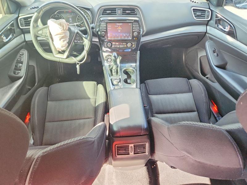 Снимка 8 от търг – 2017 NISSAN MAXIMA с VIN 1N4AA6AP5HC429196