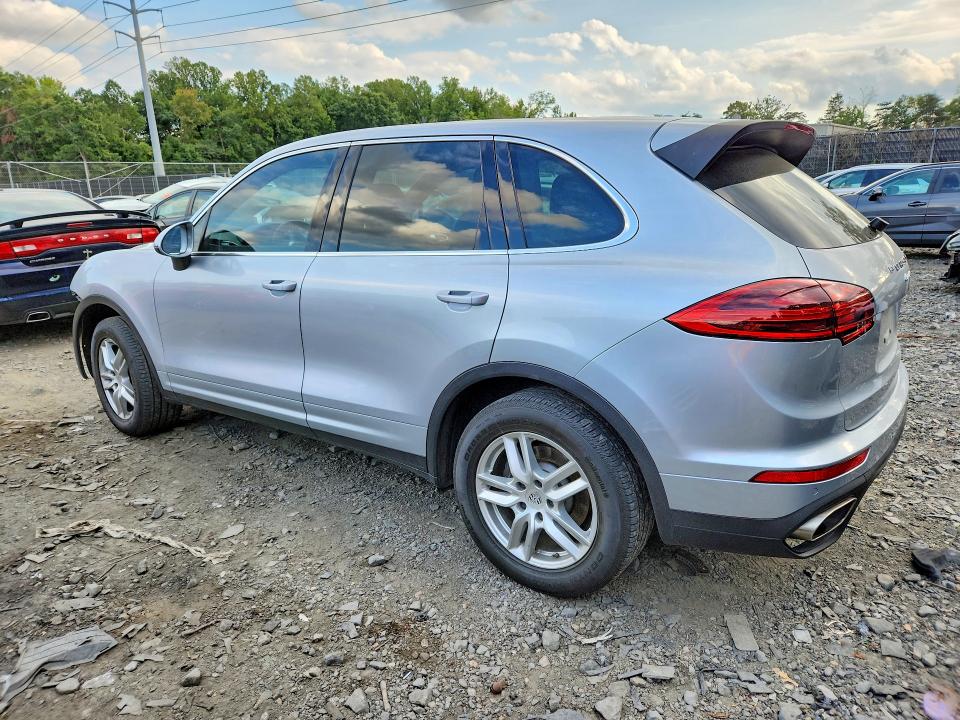 Photo 2 from auction – 2016 PORSCHE CAYENNE with VIN WP1AA2A25GLA11595