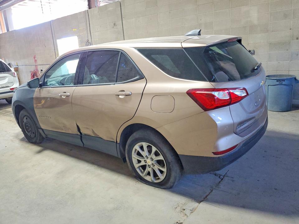 Photo 2 from auction – 2019 CHEVROLET EQUINOX with VIN 2GNAXSEV7K6277472