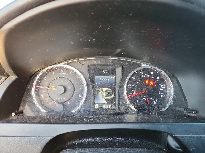 Photo 9 from auction – 2016 TOYOTA CAMRY with VIN 4T1BF1FK8GU231569